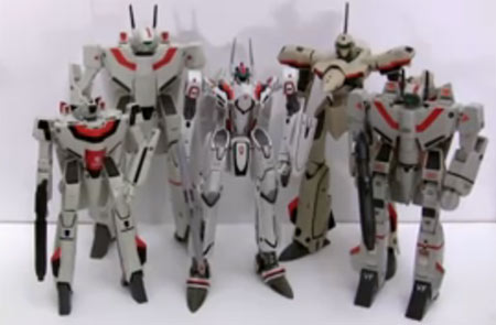 Macross Toys VF Comparison - Bandai, Yamato, Takatoku