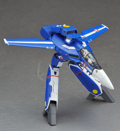 Yamato 1/60 VF-1D Virgin Road