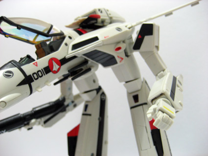 Yamato 1/60 VF-1S Valkyrie Hikaru Ichijo DYRL