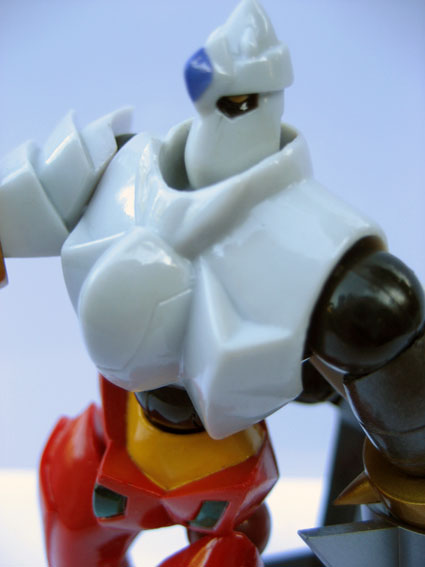 Revoltech’s Getter 2 from Shin! Getter Robot close up