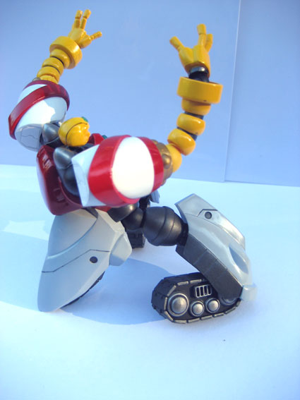 Revoltech's Getter 3 from Shin! Getter Robot rear view