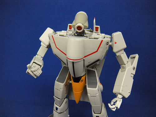 1/60 Yamato Toys VE-1 Elint Seeker battloid mode
