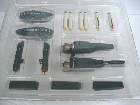 Yamato 1/60 Super and Strike Parts for VF-1 from Macross Do You Remember Love clear casing Reaction Missiles