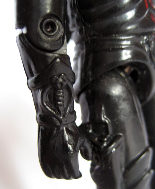 The Baroness Action Figure: cobra gloves