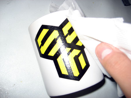 How to create a Personalized Anime Mug allow to dry
