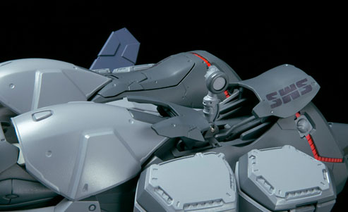 1/60 DX Bandai VF-25S Ozma Lee Armored Valkyrie Rear wheel well gimmick