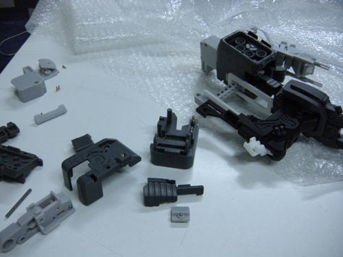 New shots of the 1/2000 Macross SDF-1 HDP Prototype 207-3.jpg