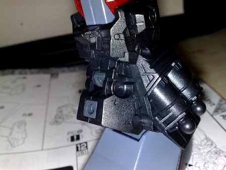 1/100 Rick Dias Quatro Bajeena MG Assembly: Problem with the Red