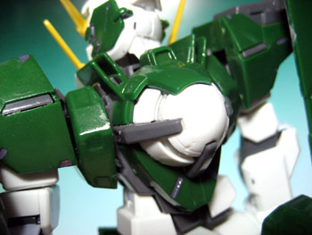 Bootleg 1/100 Gundam Dynames