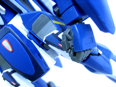 Finished Shots of the 1/72 VF-25G Messiah from Bandai