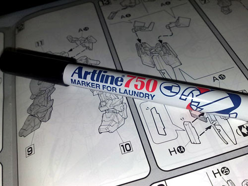 Artline 750 Marker for Laundry Gundam Marker Alternative
