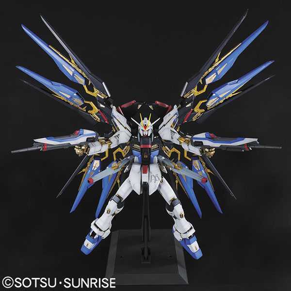 Pg Strike Freedom Gundam English Manual Color Guide Mech9 Com Anime And Mecha Review Site Shop Reviews Model Kits Collectibles Toys And More