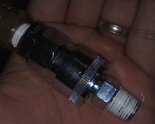 Quick Release Couplings for AirBrush