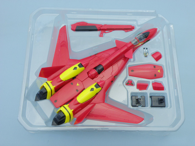 1/60 VF-19 Fire Valkyrie from Yamato Toys