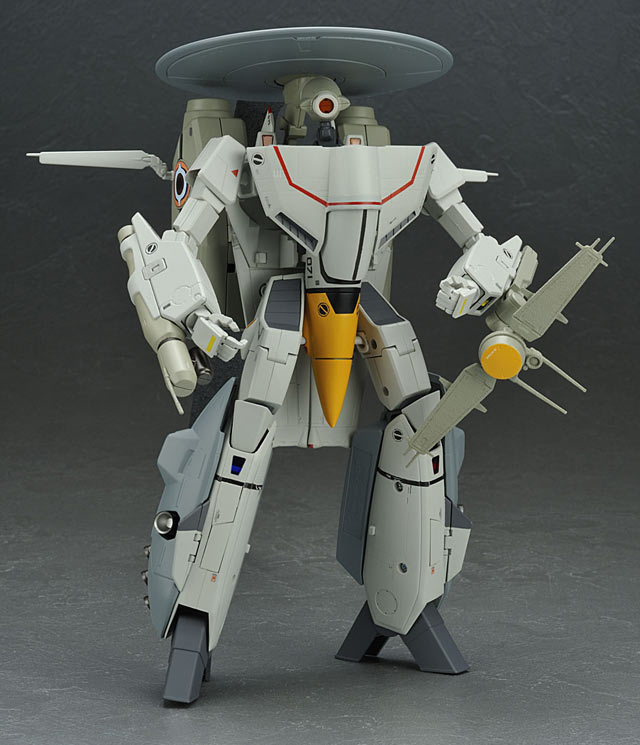 1/60 Yamato Toys VE-1 Elint Seeker Battroid Mode