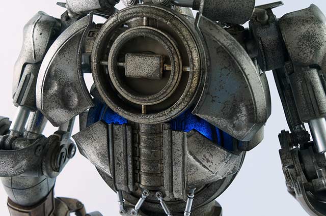 Real Steel's Atom by ThreeA up for Pre-Order already