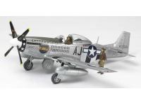 Tamiya 1/48 NORTH AMERICAN P-51D MUSTANG 9th AF (92215) English Color Guide & Paint Conversion ChartÃ£Â€Â€ - i0