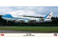 Hasegawa 1/200 VC-25A 'Air Force One 2022' (10852) English Color Guide & Paint Conversion Chart - i0